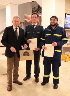 THW-Einsatzkräfte erhalten Bundesflutmedaille - Fluthilfe 2021 © Kreis Paderborn